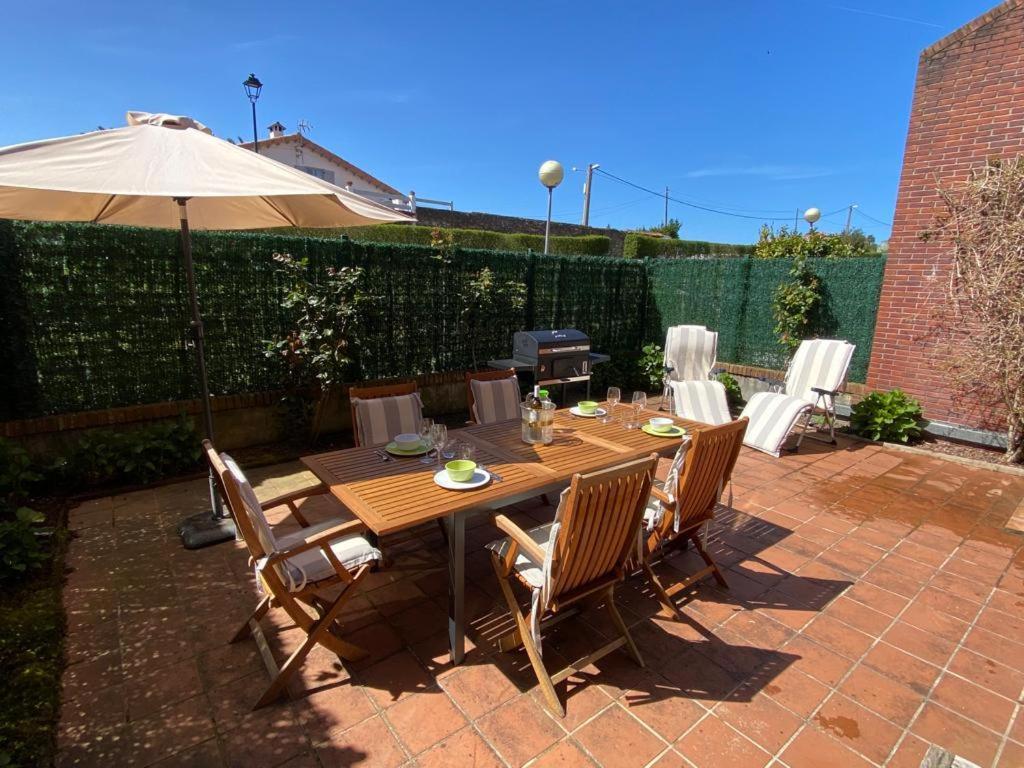 Apartamento En Complejo Residencial Rovacias Комильяс Экстерьер фото