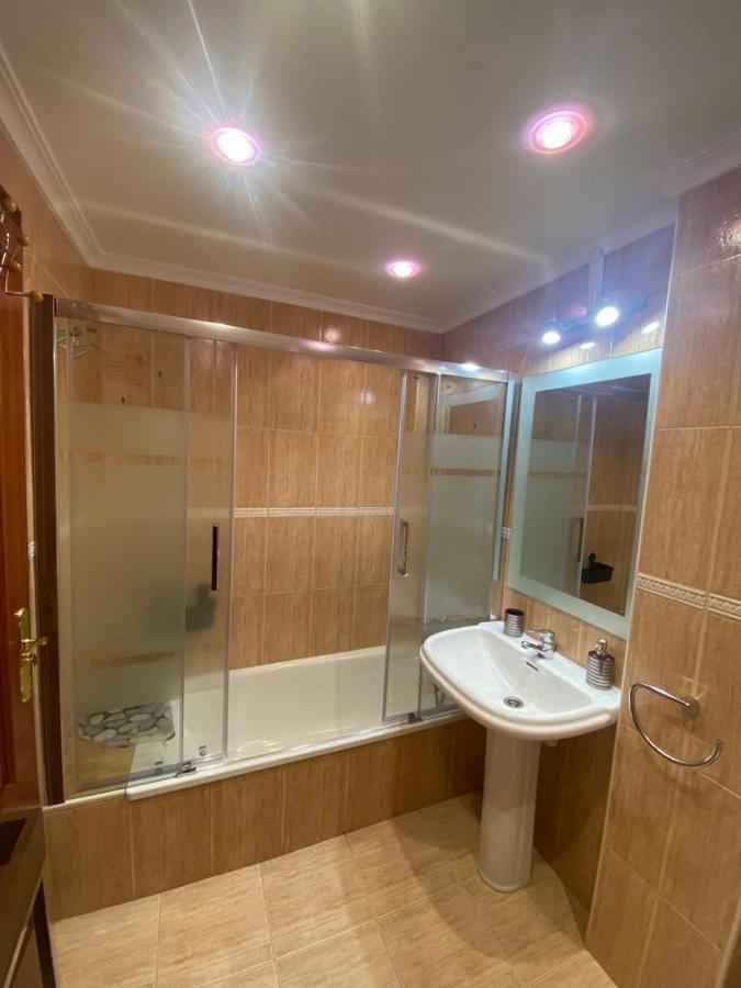 Apartamento En Complejo Residencial Rovacias Комильяс Экстерьер фото